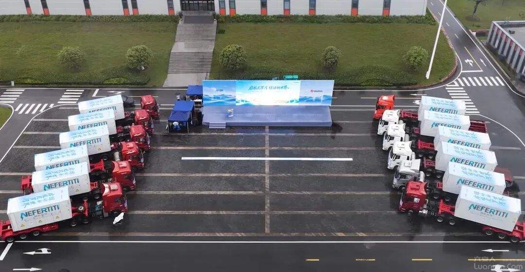 ���������������������Ŀ����ȫ�潻����